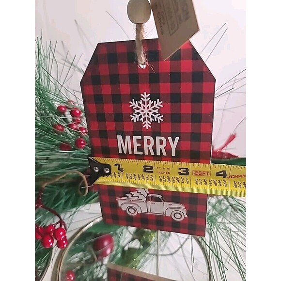 NWT 6"X3.5" Merry Christmas Wood Beaded  Tag Ornament Buffalo Check Farmhouse - Picture 4 of 7